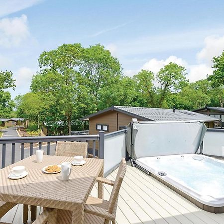 Woodside Bay Lodge Retreat Wootton Bridge  Buitenkant foto