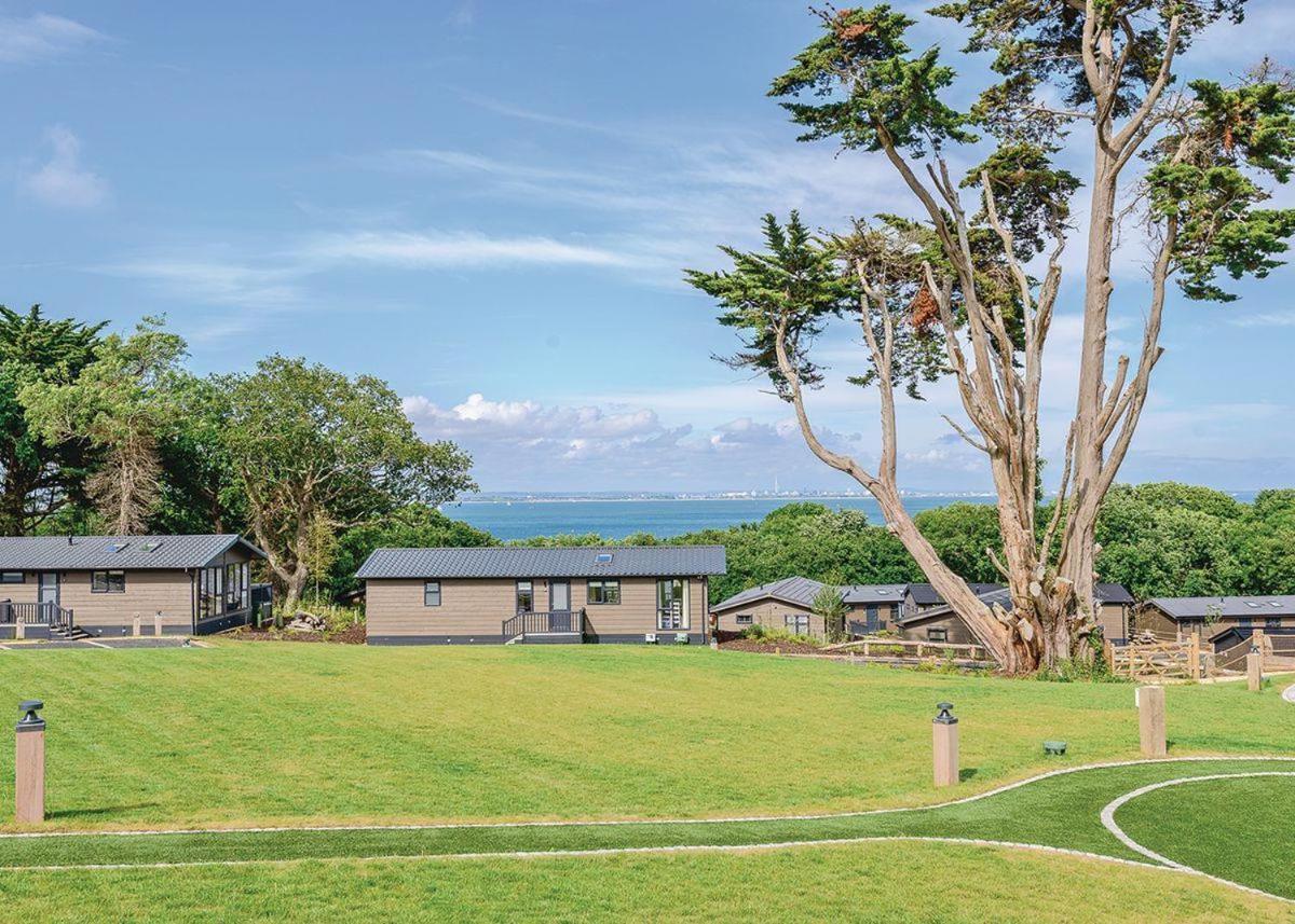 Woodside Bay Lodge Retreat Wootton Bridge  Buitenkant foto
