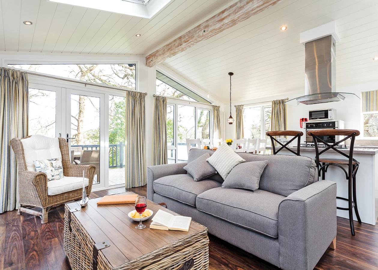 Woodside Bay Lodge Retreat Wootton Bridge  Buitenkant foto